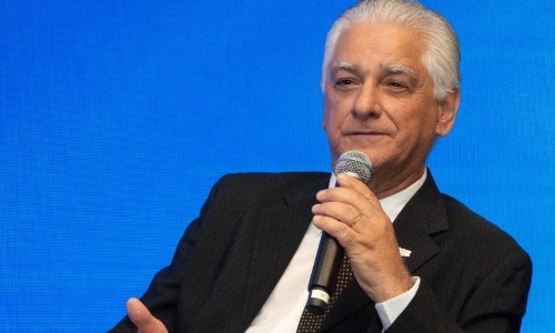 Luiz Césio Caetano é eleito novo presidente da Firjan